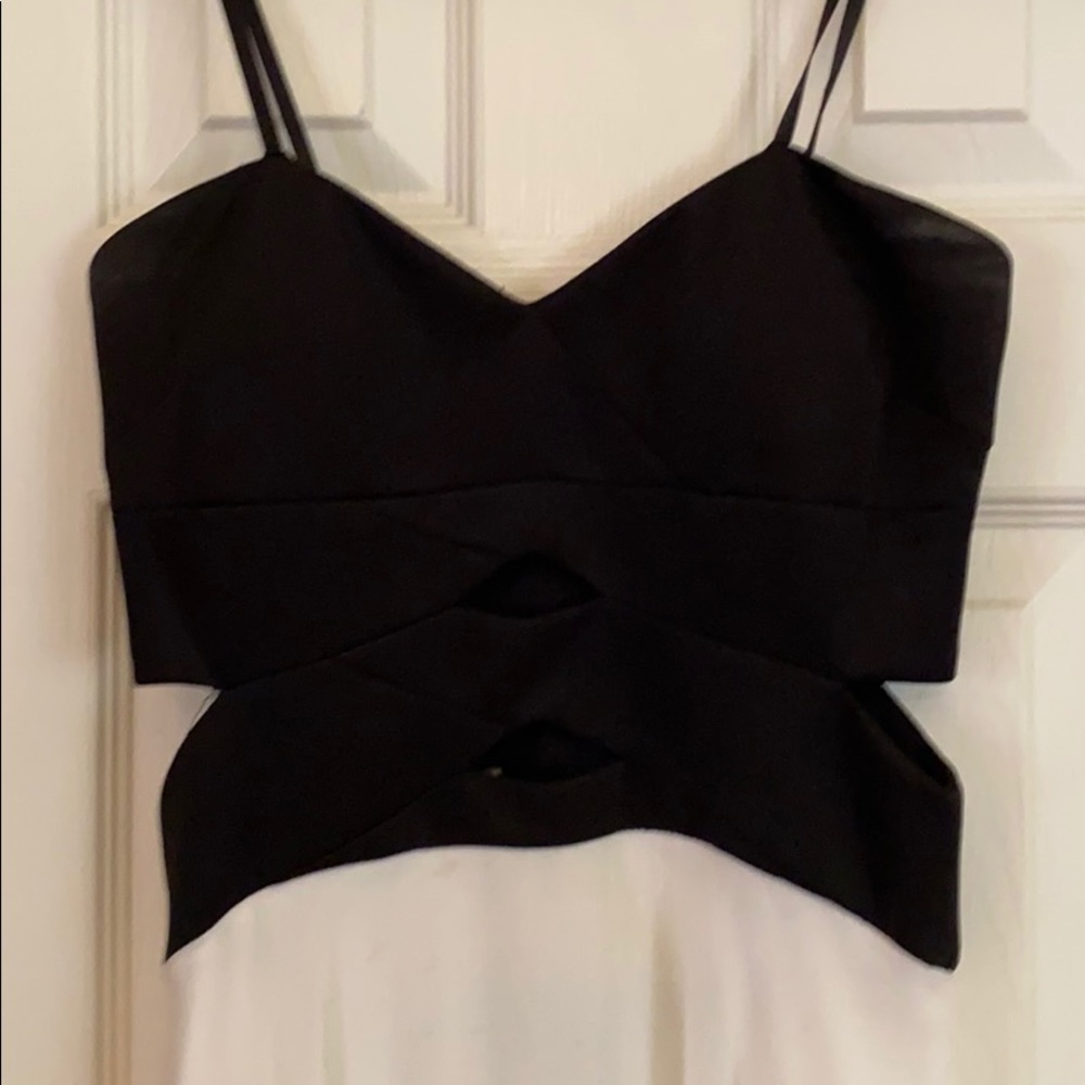 Dress - Picture 2 of 6